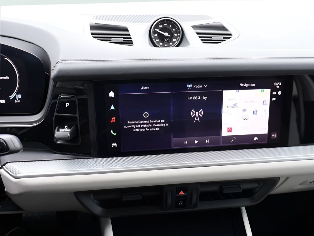 New 2026 Porsche Cayenne E-Hybrid Coupe AWD/4WD image 24