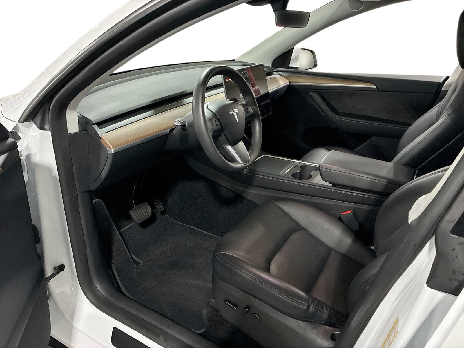 Certified 2023 Tesla Model Y Long Range AWD/4WD image 9
