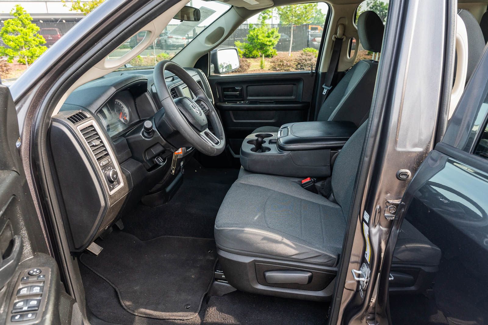 Used 2021 RAM 1500 Tradesman w/ Tradesman SXT Package RWD image 19