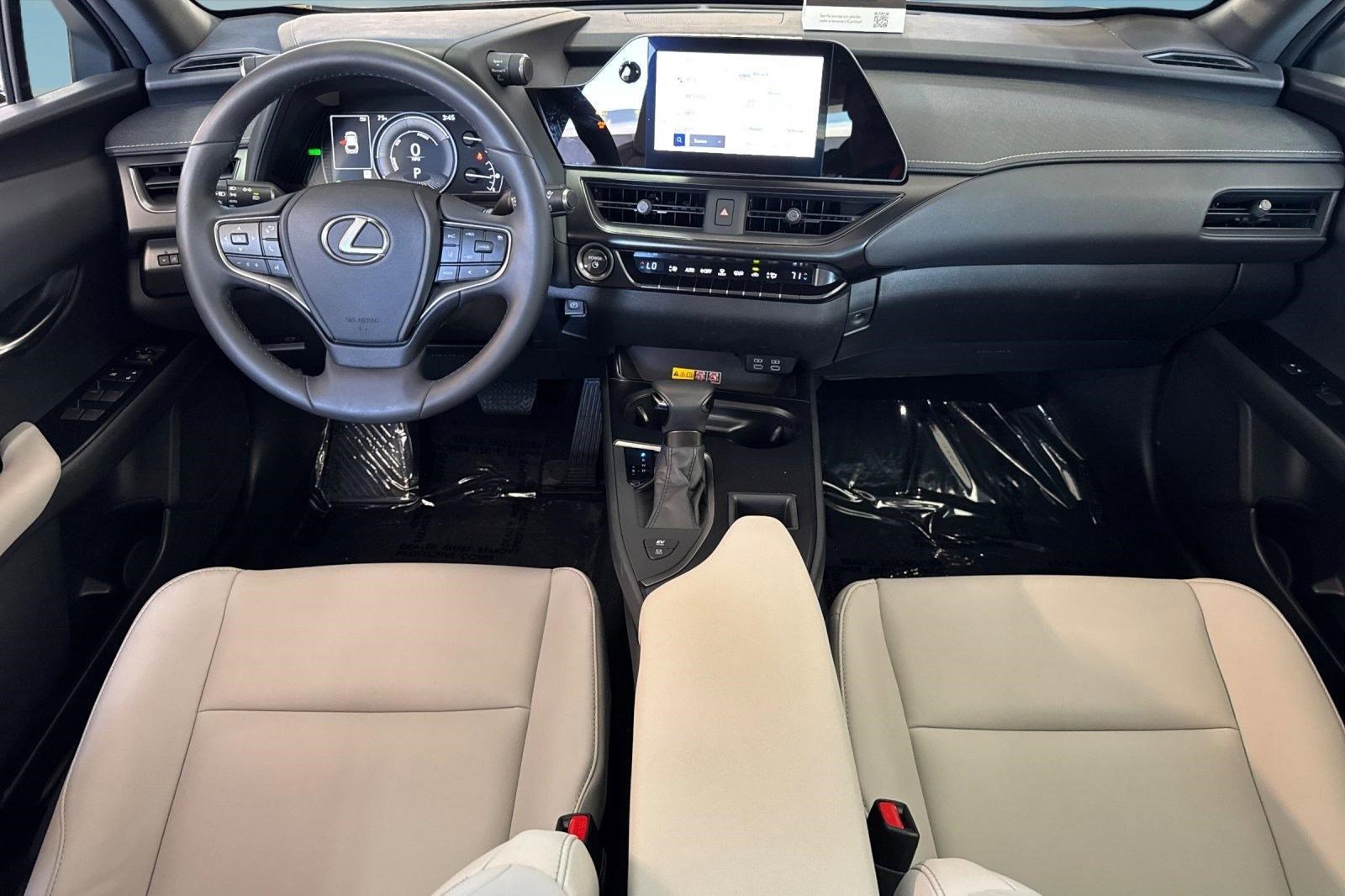 Used 2024 Lexus UX 250h FWD image 28