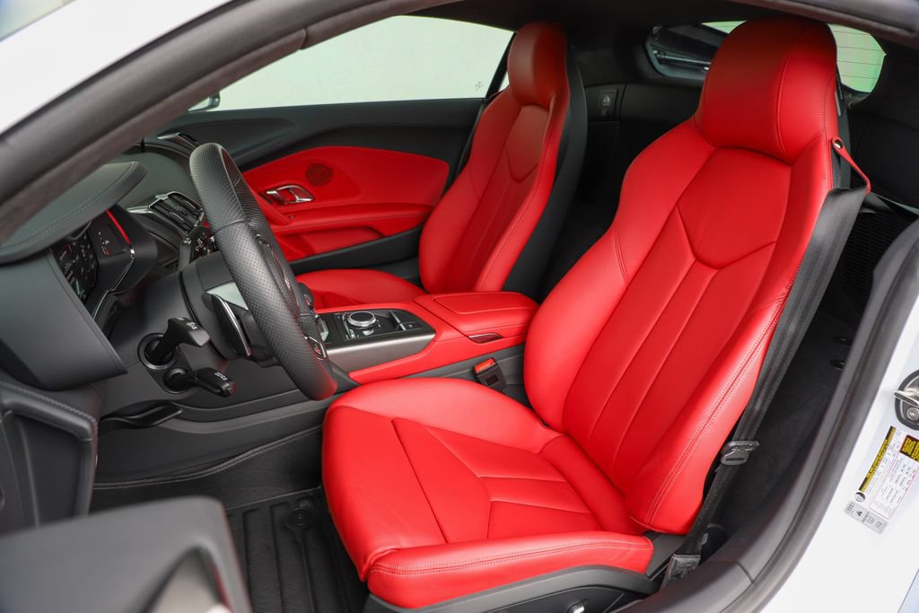 Used 2023 Audi R8 V10 performance RWD image 8