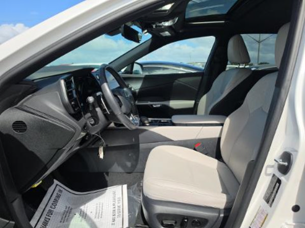 Used 2024 Lexus RX 350 Premium w/ Convenience Package FWD image 4