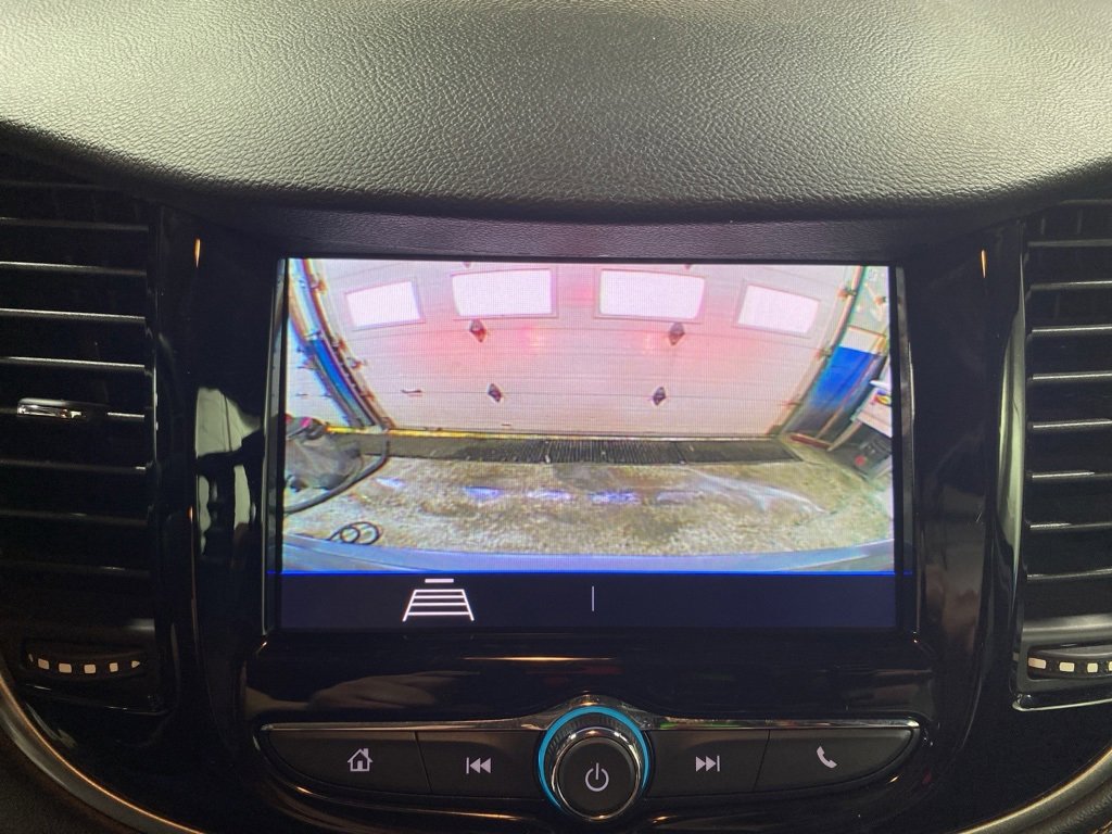 Certified 2020 Chevrolet Trax LT w/ LT Convenience Package image 26