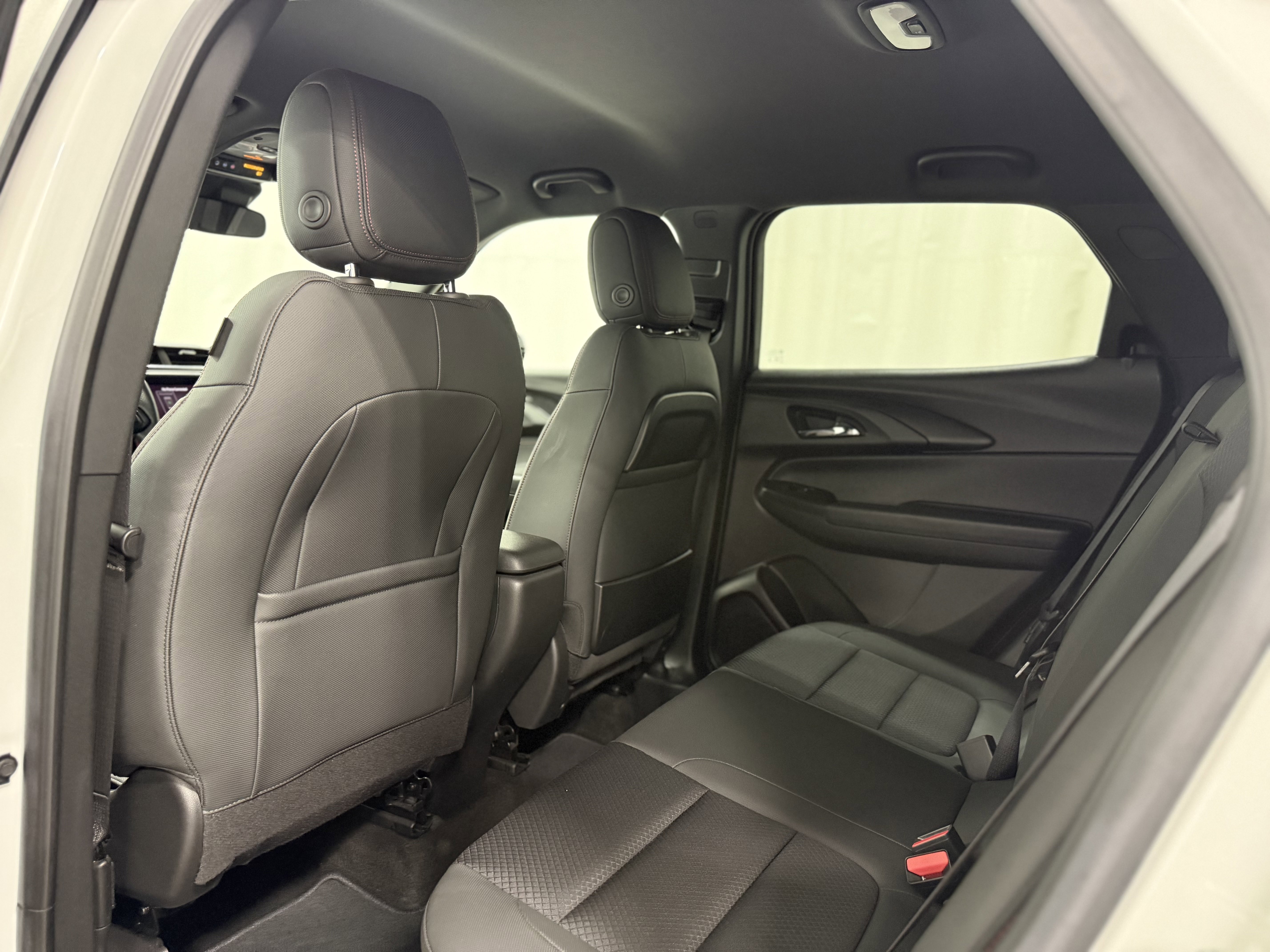 Certified 2023 Chevrolet TrailBlazer RS image 23