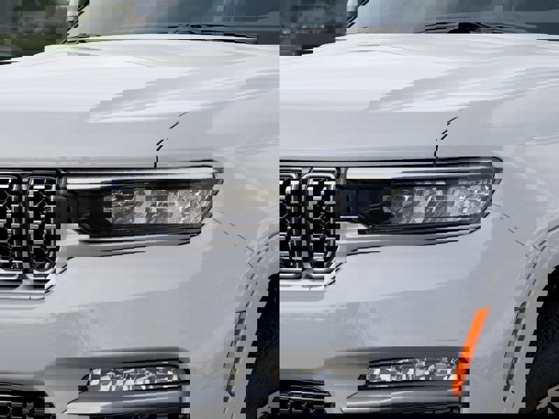 New 2025 Jeep Grand Cherokee Summit image 31