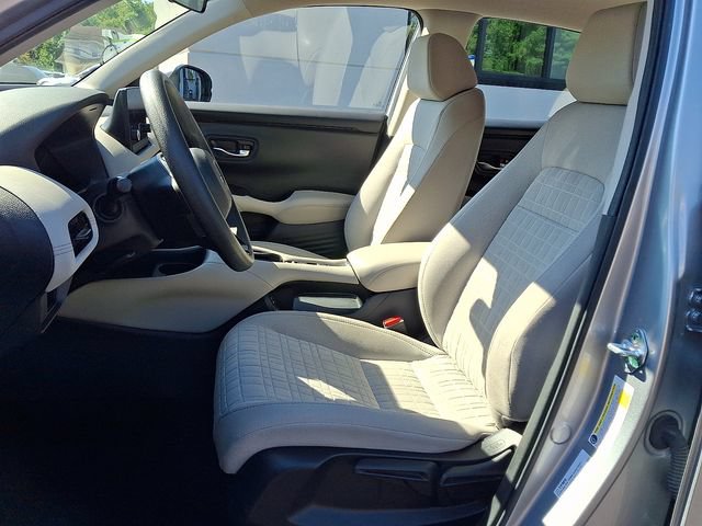 Used 2024 Honda HR-V LX image 13