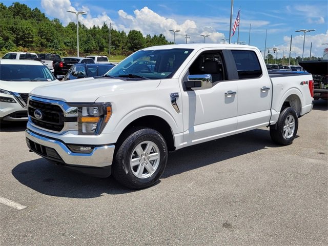 Used 2023 Ford F150 XLT image 3