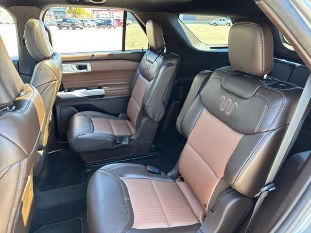 Used 2022 Ford Explorer King Ranch w/ Premium Technology Package image 20
