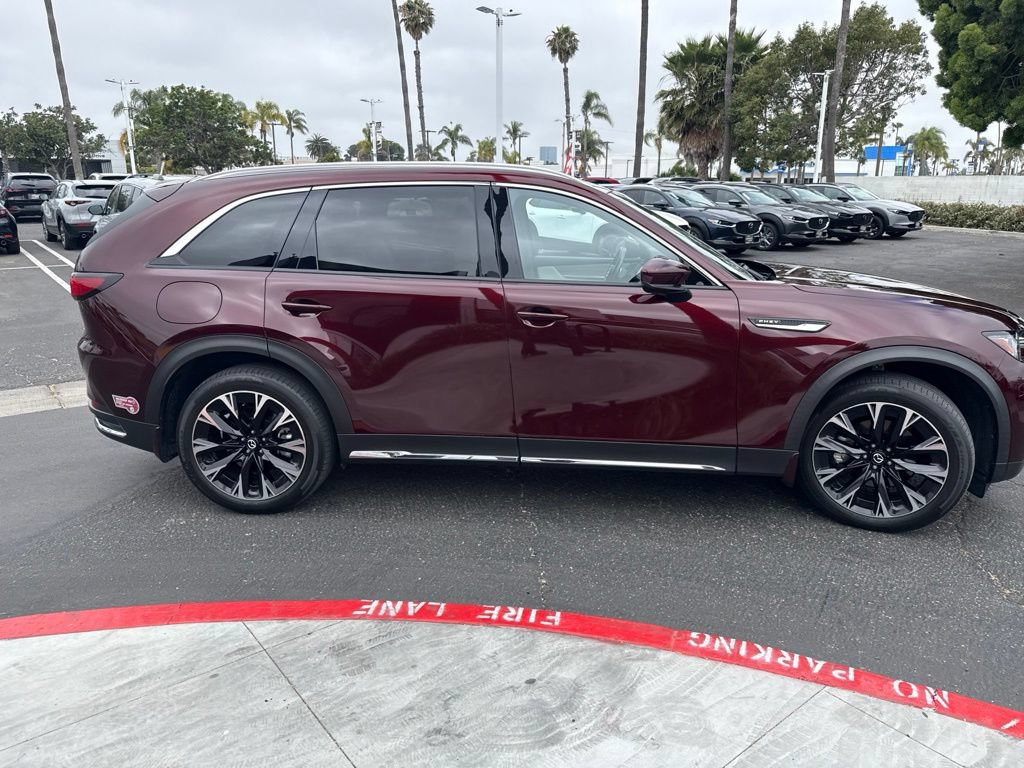 Used 2024 MAZDA CX-90 Plug-In Hybrid w/ Premium Plus AWD/4WD image 32