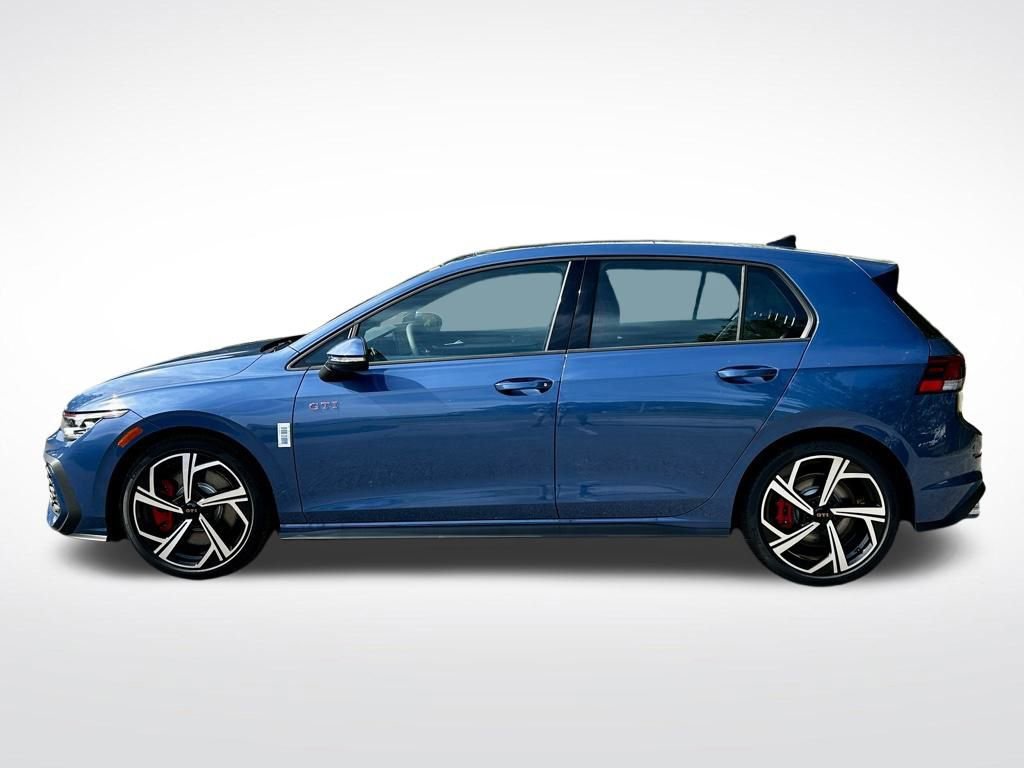 New 2026 Volkswagen GTI SE FWD image 8