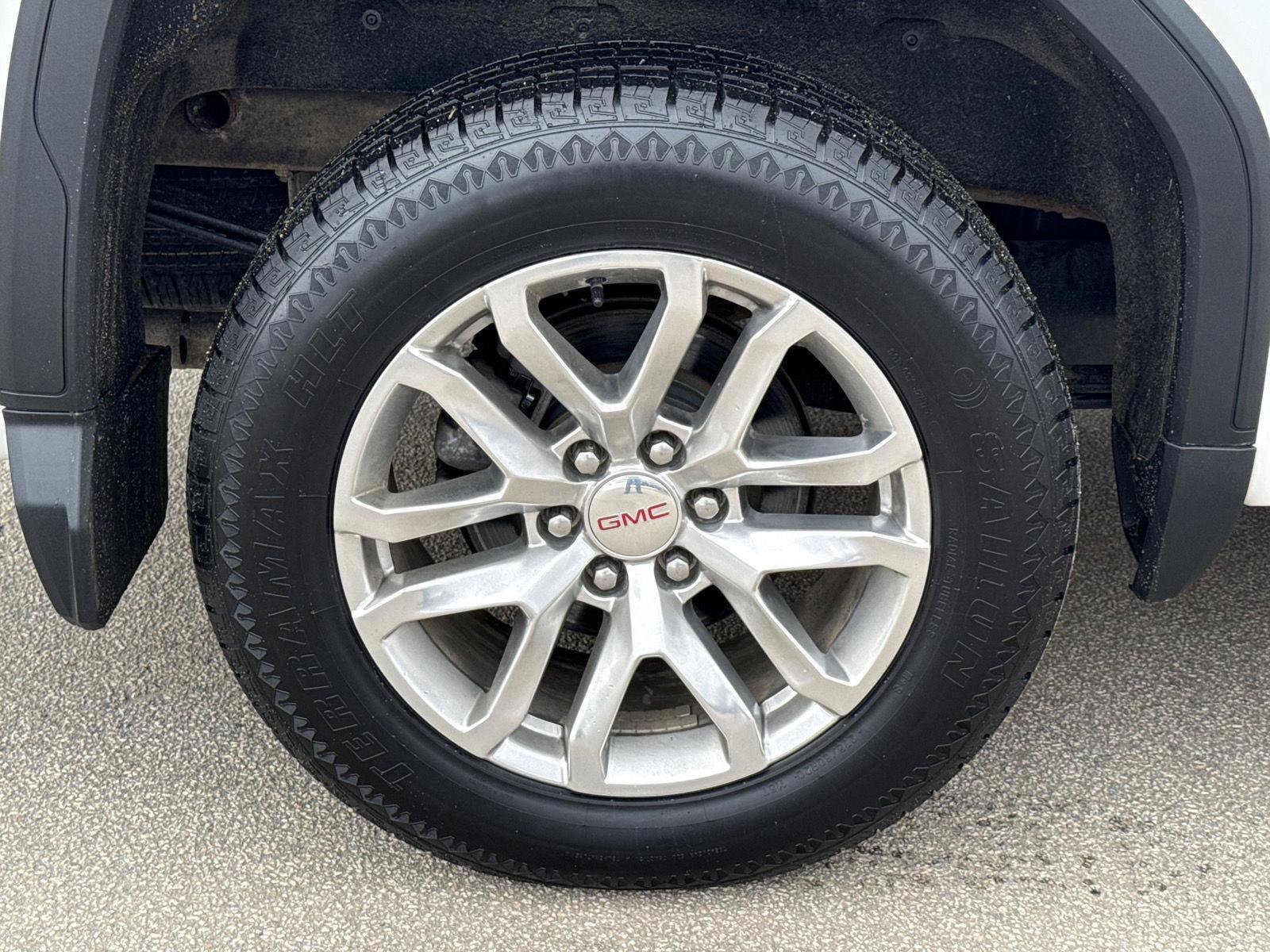 Used 2021 GMC Sierra 1500 SLT w/ SLT Convenience Package image 11