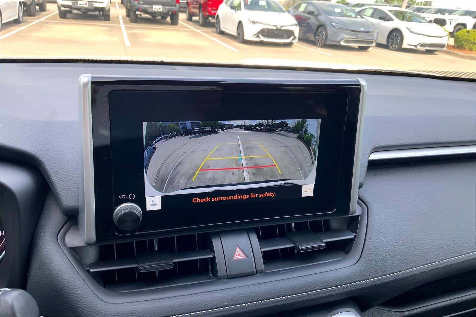 Used 2024 Toyota RAV4 LE FWD image 28