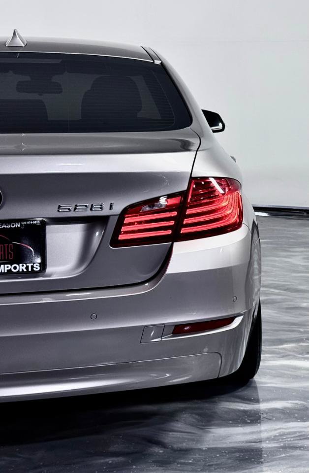 Used 2015 BMW 528i xDrive Sedan AWD/4WD image 14