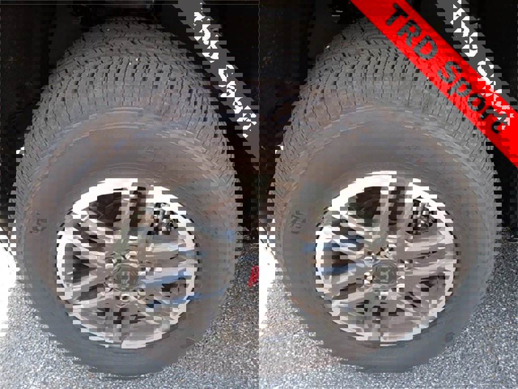 Used 2024 Toyota Tacoma TRD Sport image 12