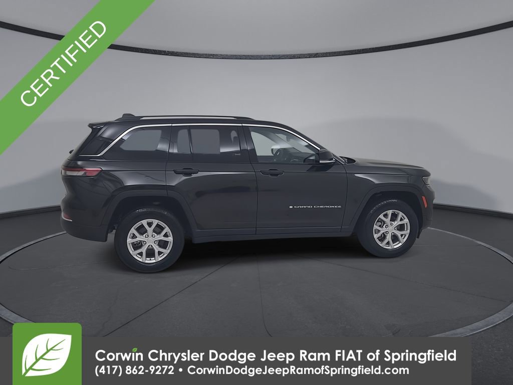 Certified 2023 Jeep Grand Cherokee Limited w/ Trailer Tow Prep Group (B) image 16