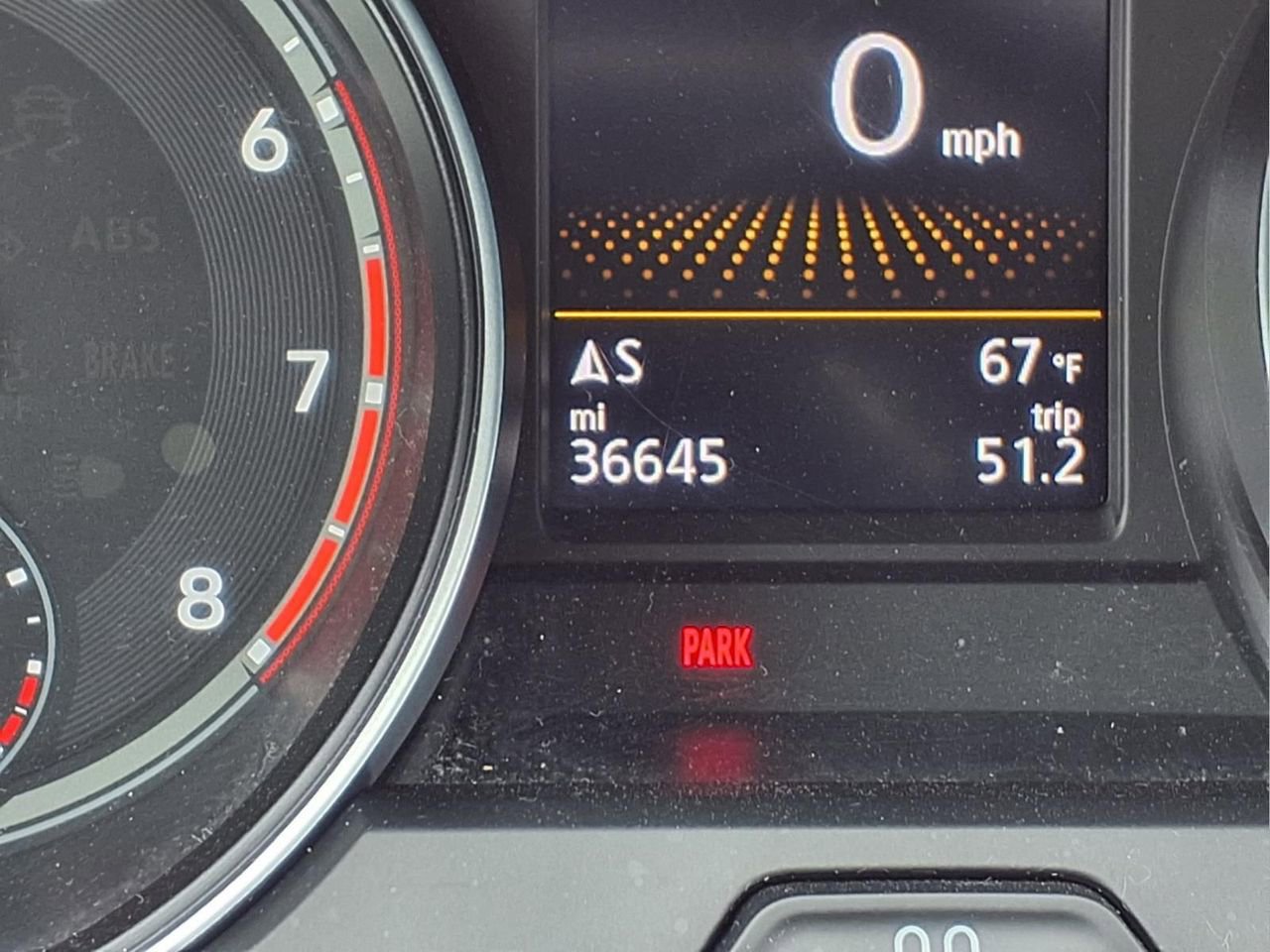 Used 2019 Volkswagen Atlas SE image 28