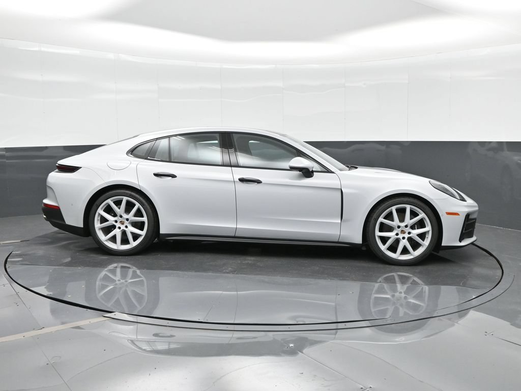 Certified 2025 Porsche Panamera RWD image 10
