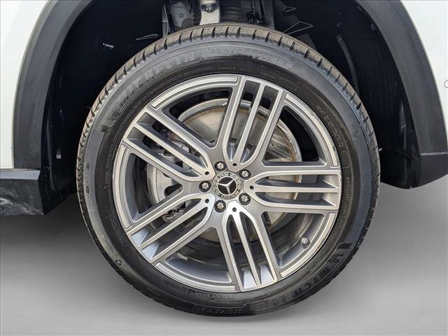 Used 2022 Mercedes-Benz GLS 450 4MATIC image 26
