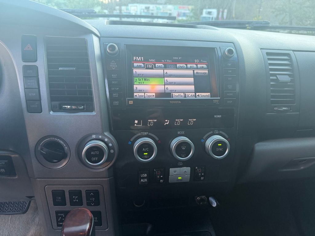 Used 2011 Toyota Sequoia Platinum AWD/4WD image 16