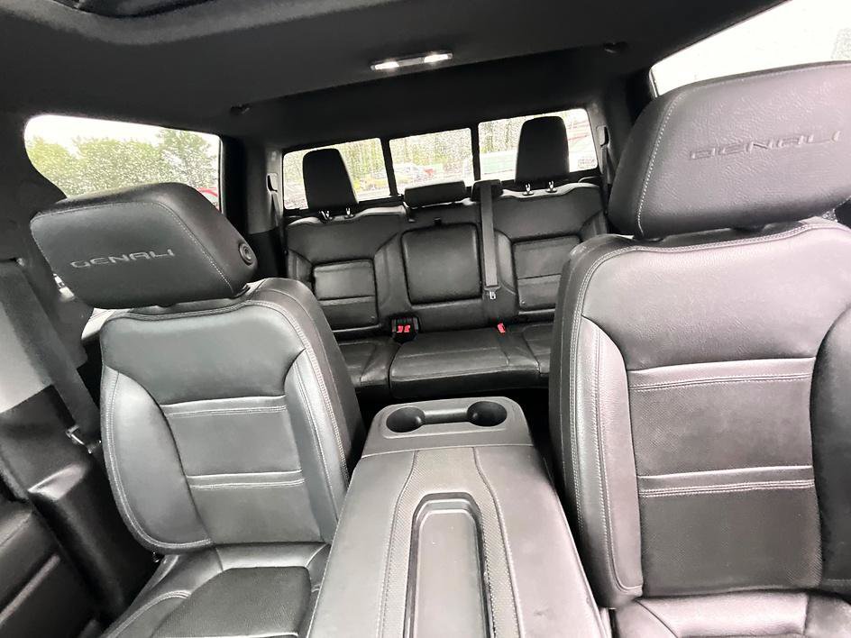 Used 2019 GMC Sierra 1500 Denali w/ Denali Ultimate Package AWD/4WD image 40