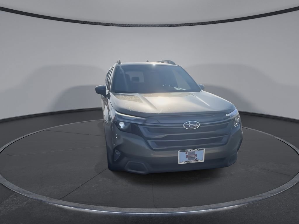 Used 2025 Subaru Forester Limited image 3