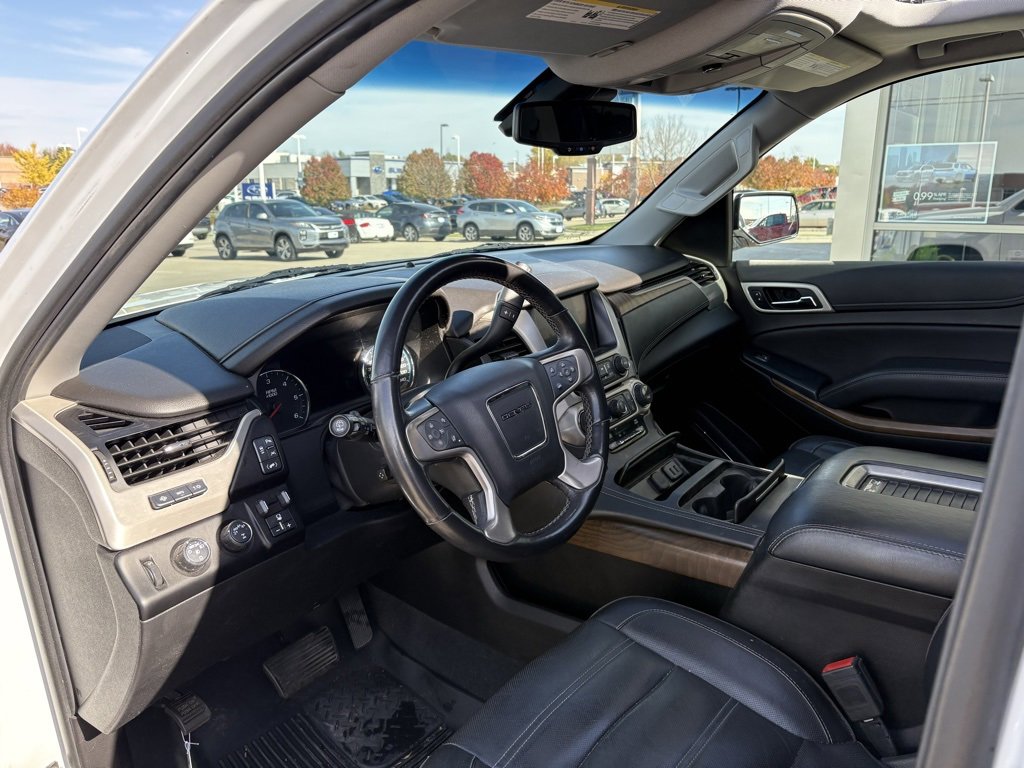 Used 2020 GMC Yukon XL Denali image 11