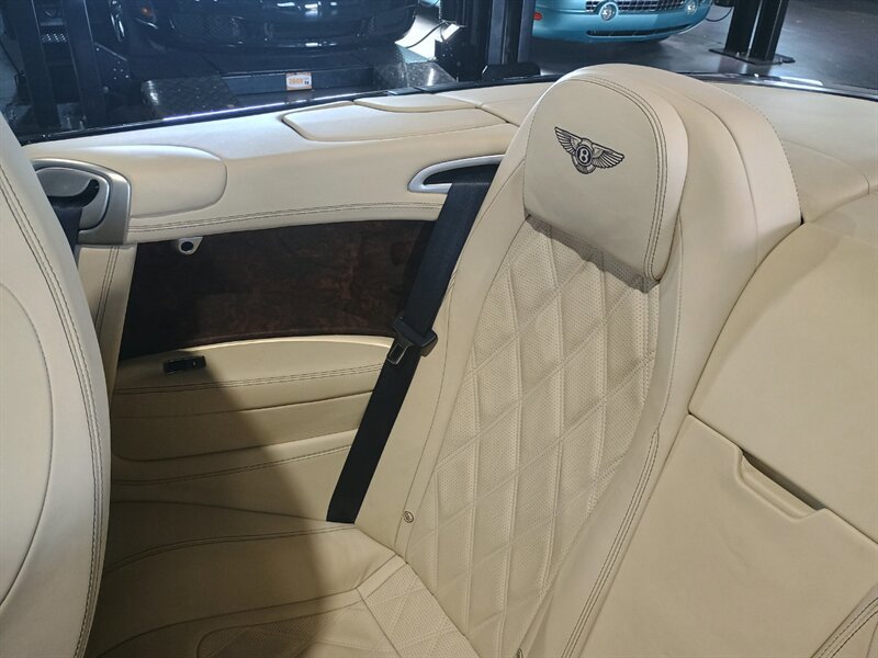 Used 2013 Bentley Continental GT AWD/4WD image 26