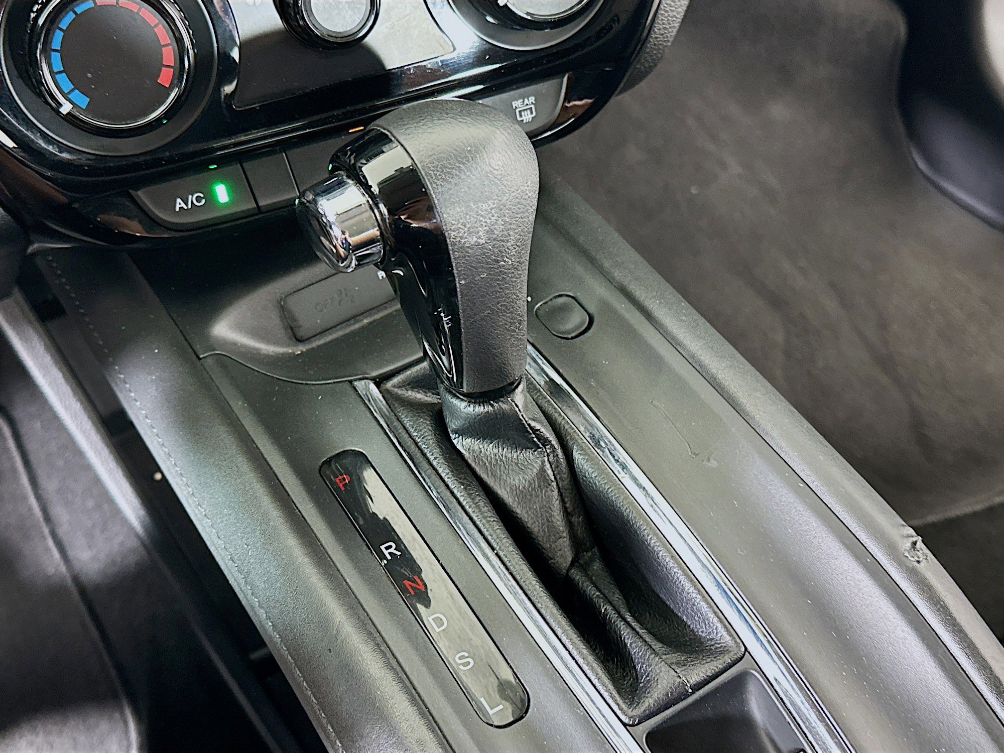 Used 2016 Honda HR-V LX image 23