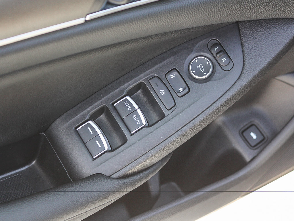 Certified 2022 Honda Accord LX image 21