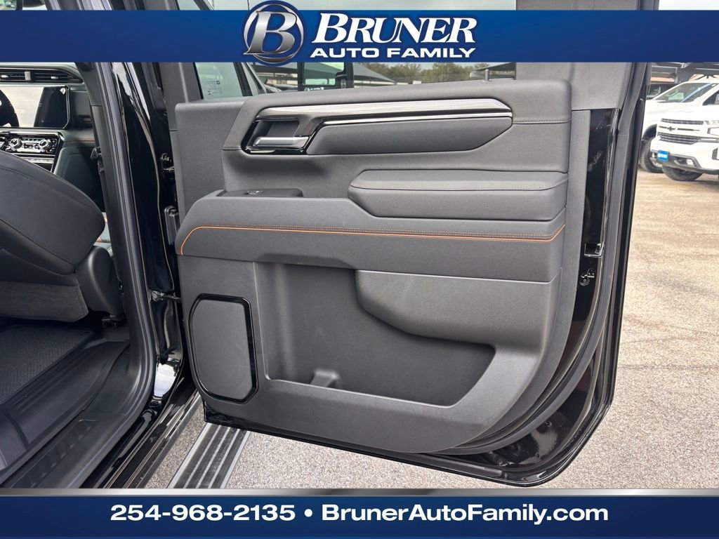 New 2026 GMC Sierra 2500 AT4 w/ AT4 Premium Plus Package image 16