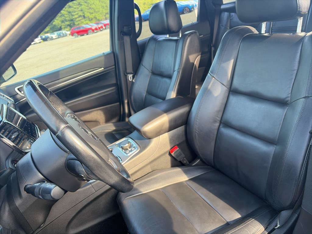 Used 2021 Jeep Grand Cherokee Limited AWD/4WD image 21