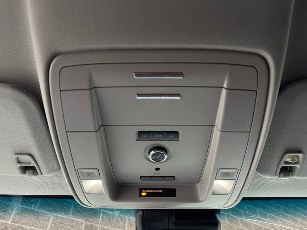 Used 2018 Chevrolet Suburban Premier w/ Max Trailering Package image 32