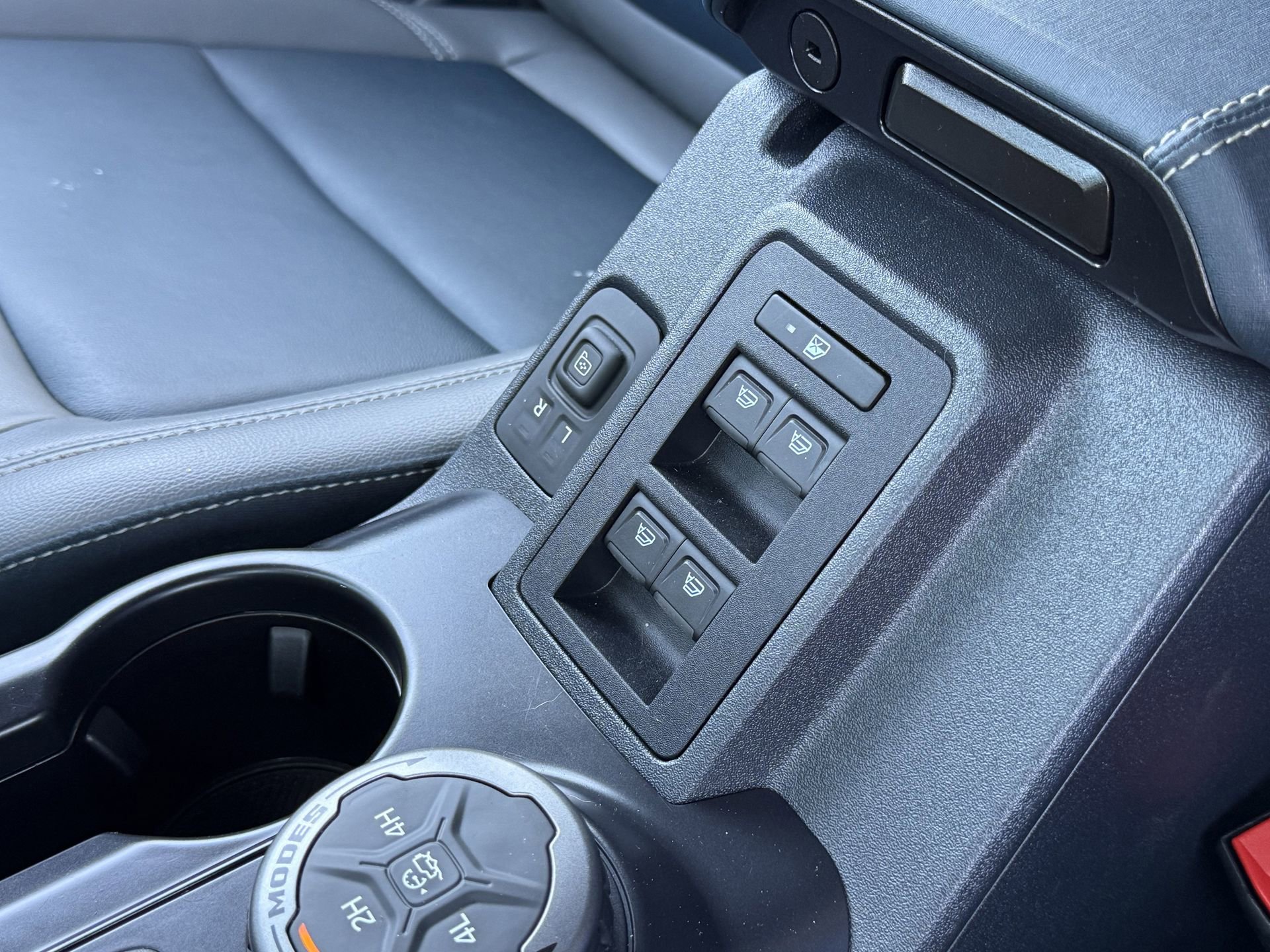 Certified 2024 Ford Bronco Outer Banks AWD/4WD image 8