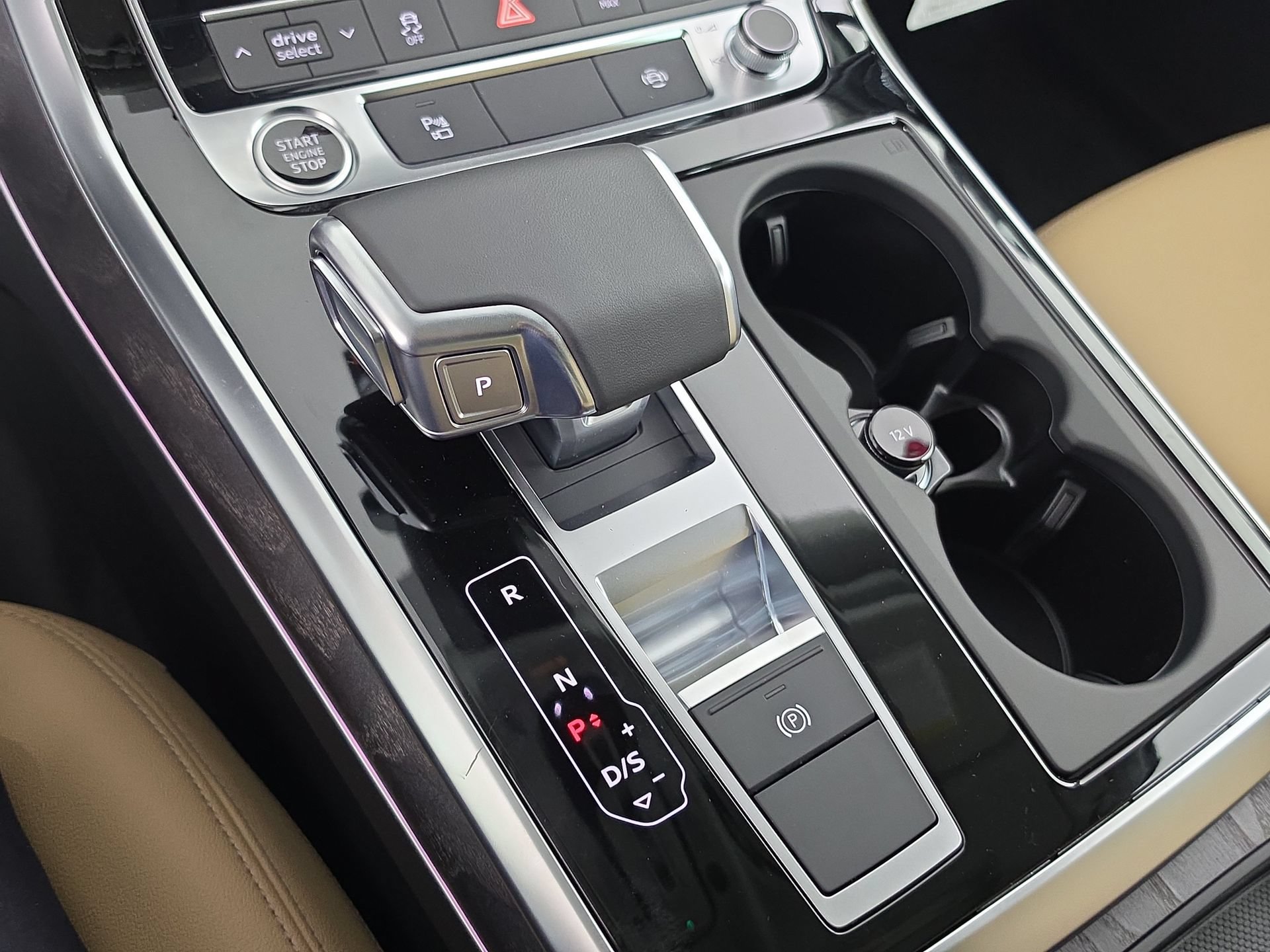 New 2026 Audi Q7 3.0T Premium AWD/4WD image 25