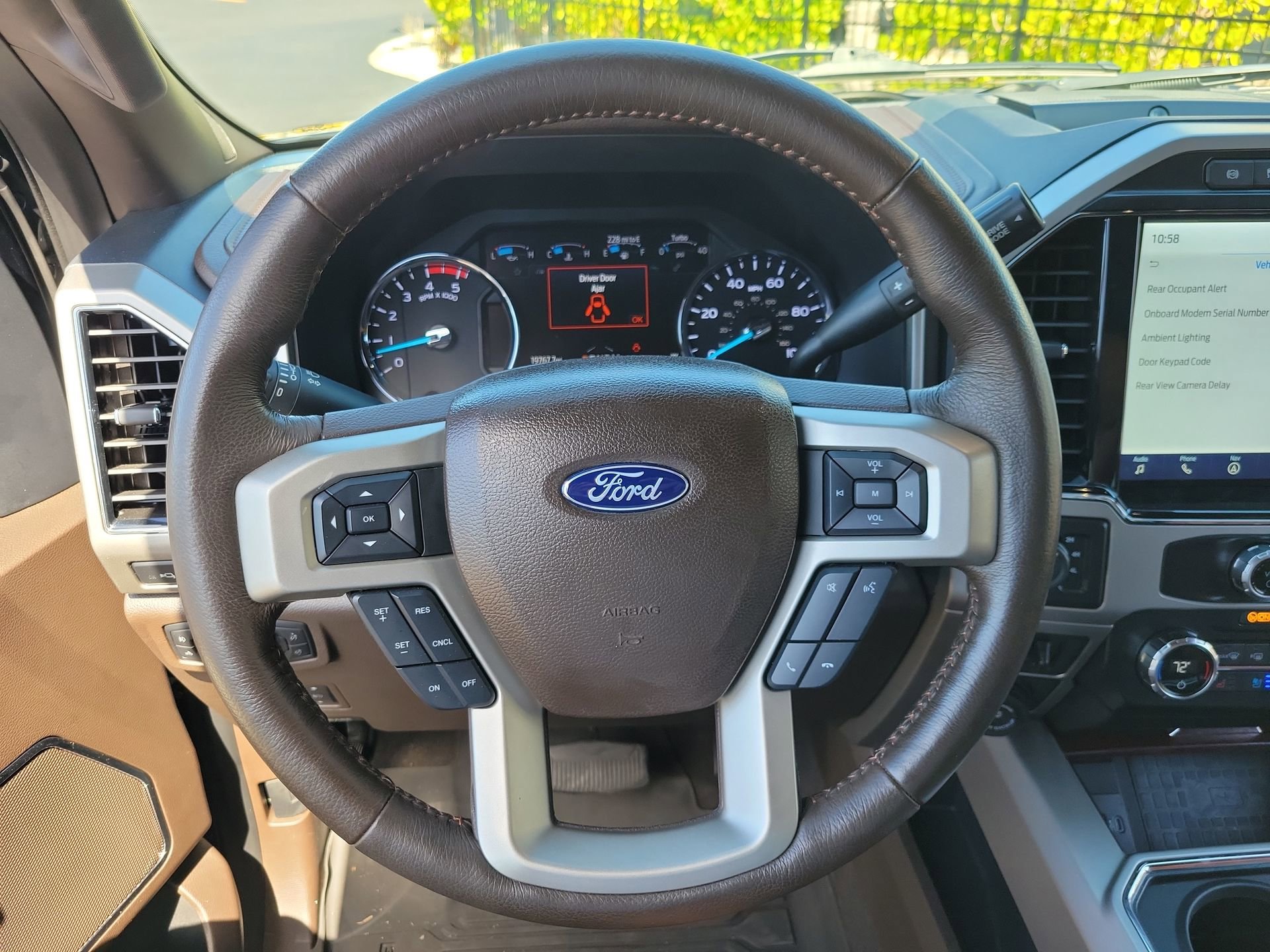 Used 2022 Ford F450 King Ranch w/ King Ranch Ultimate Package AWD/4WD image 31
