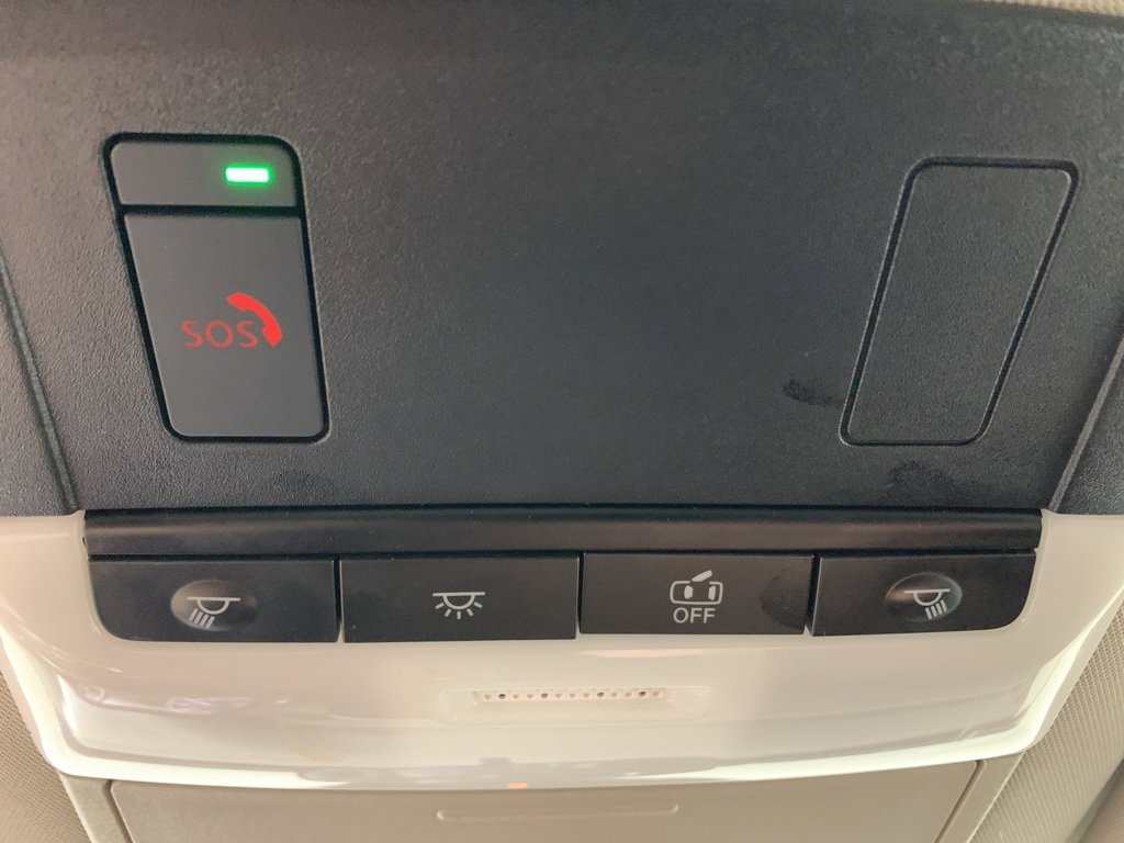 Used 2025 Nissan Pathfinder SV image 25