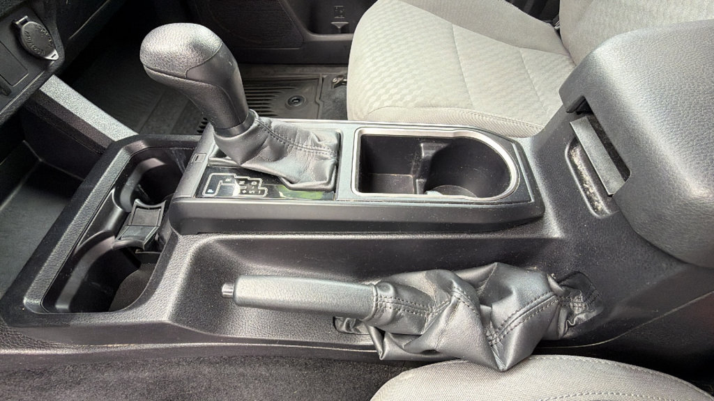 Certified 2023 Toyota Tacoma SR AWD/4WD image 13