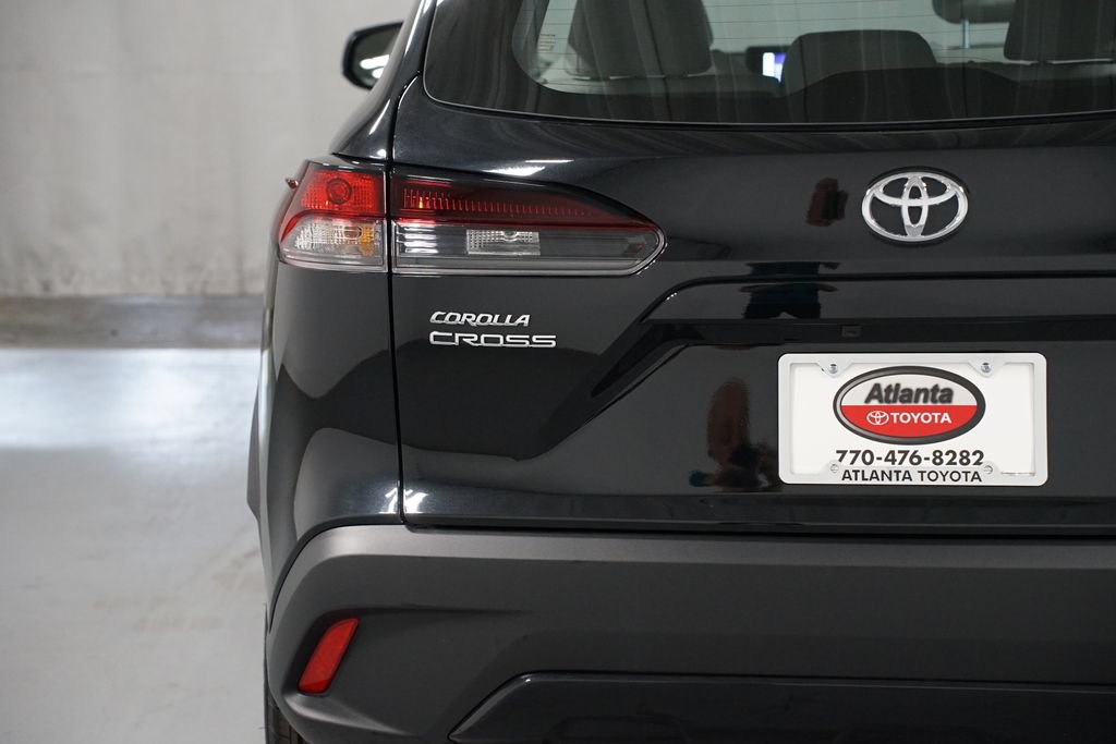 Certified 2026 Toyota Corolla Cross L FWD image 10