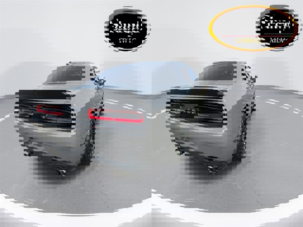 Used 2017 Dodge Challenger SXT w/ Blacktop Package image 8