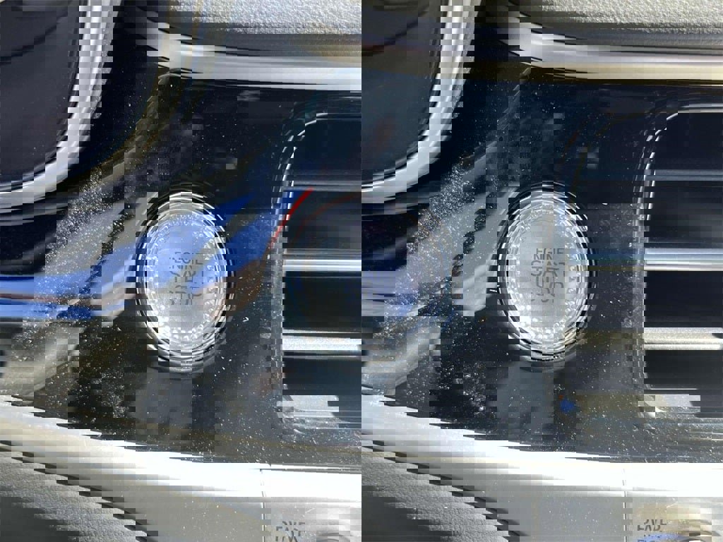 Used 2025 Genesis G70 2.5T w/ Sport Prestige Package image 22