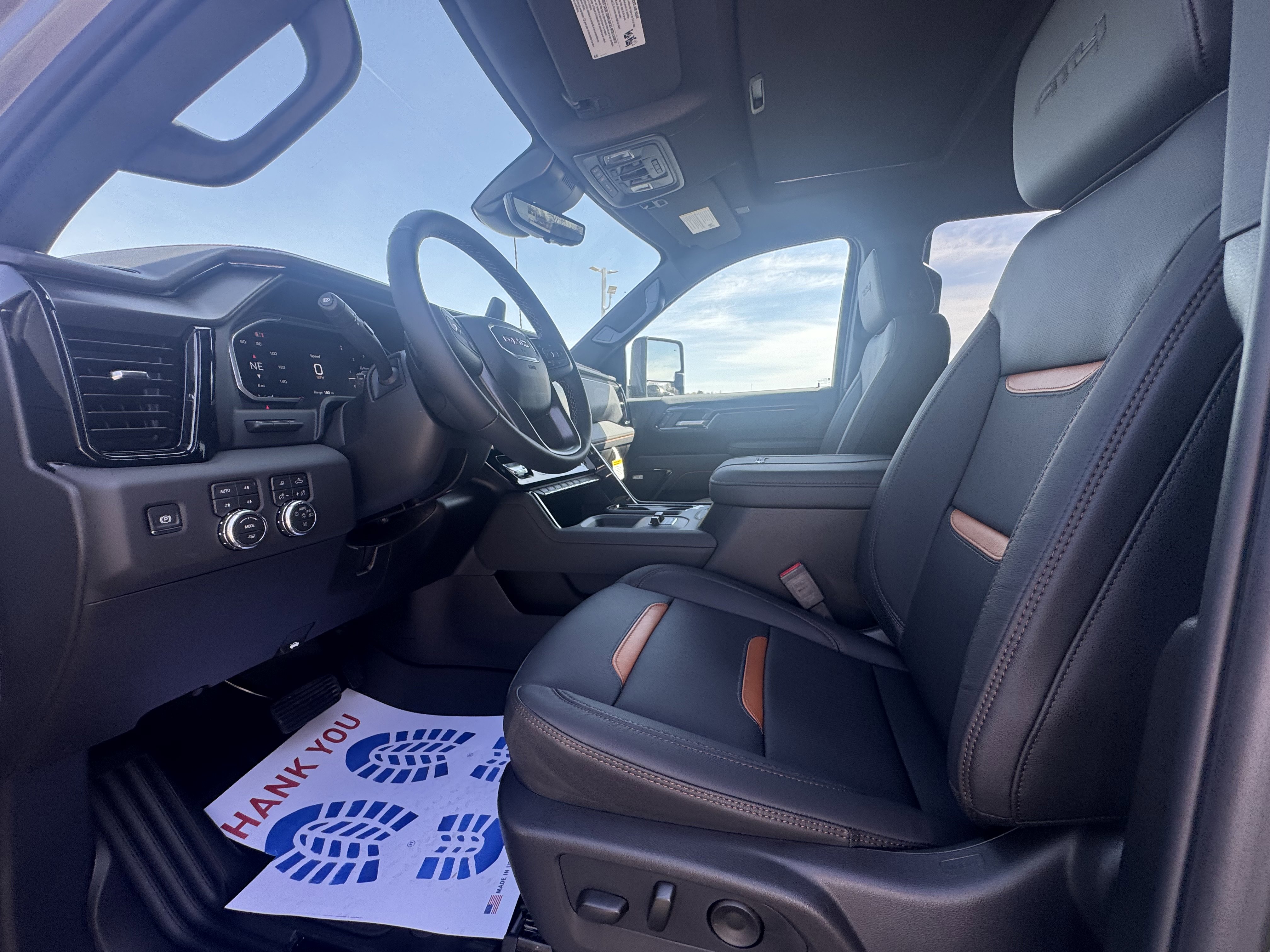 New 2026 GMC Sierra 2500 AT4 w/ AT4 Premium Plus Package image 10