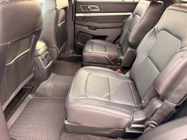 Used 2018 Ford Explorer Sport w/ Equipment Group 401A AWD/4WD image 28
