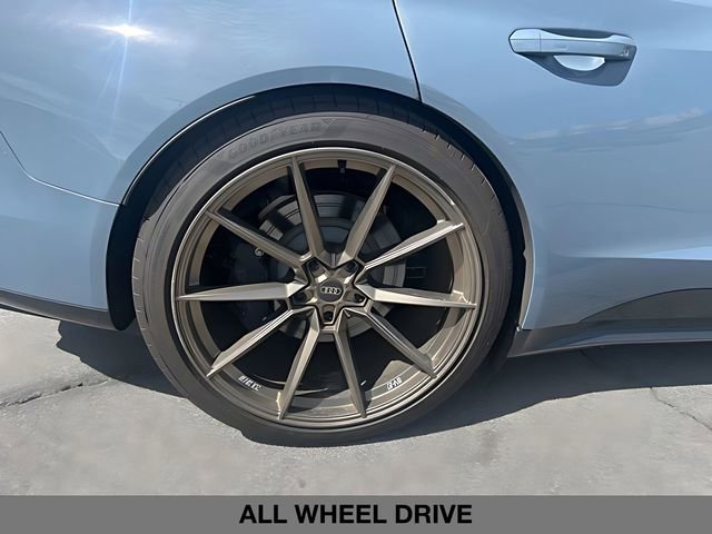 Used 2022 Audi e-tron GT Premium Plus AWD/4WD image 12