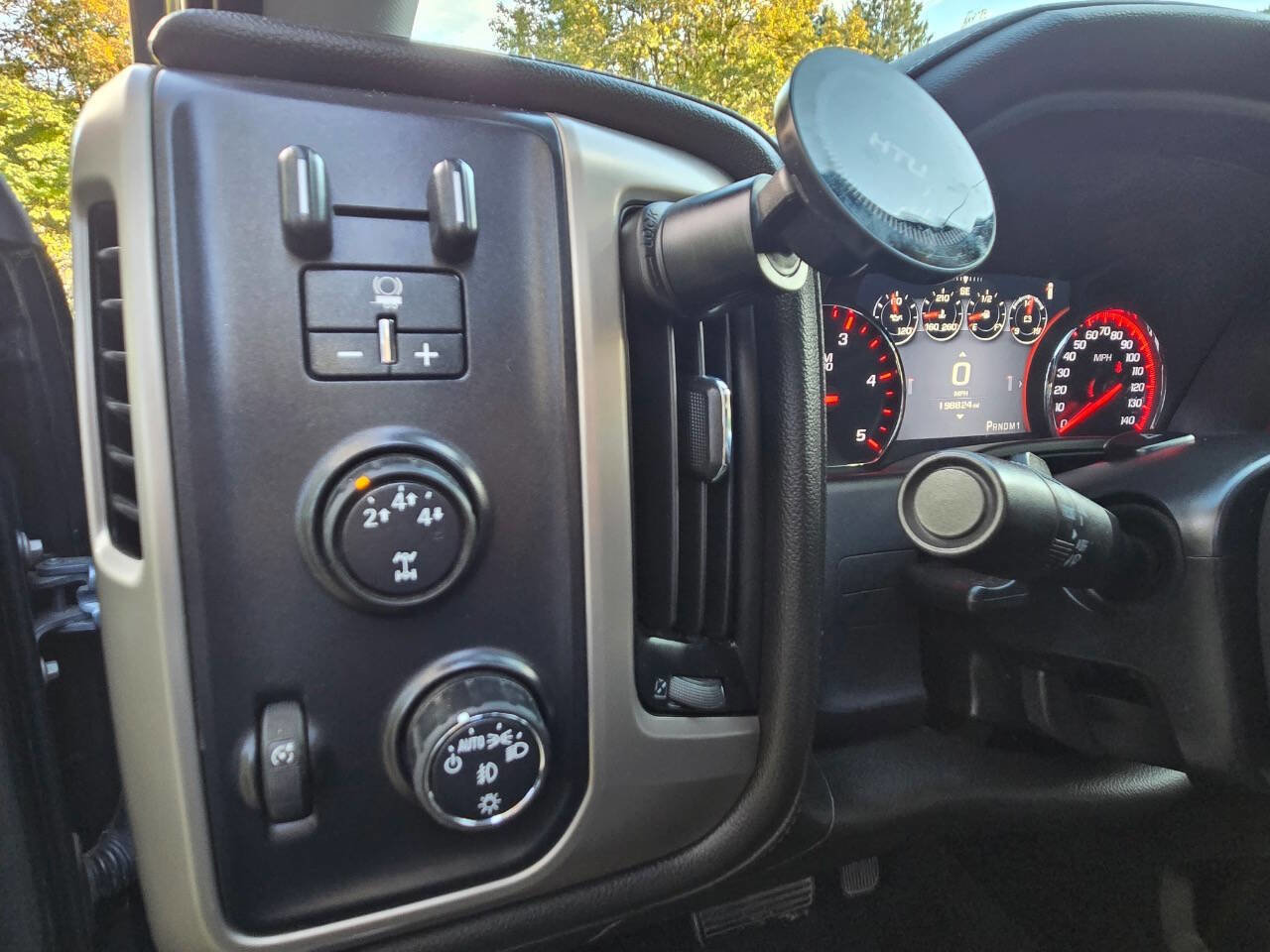 Used 2016 GMC Sierra 2500 Denali w/ Duramax Plus Package image 23