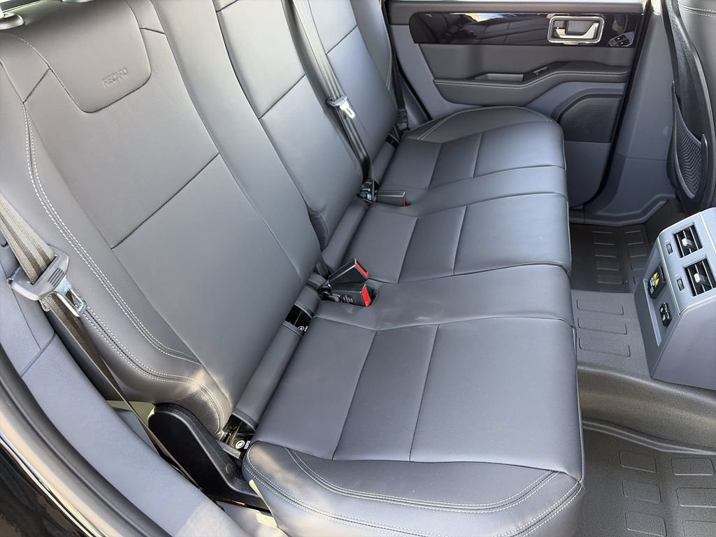 New 2026 INEOS Grenadier Station Wagon AWD/4WD image 19