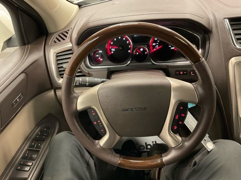 Used 2013 GMC Acadia Denali image 9
