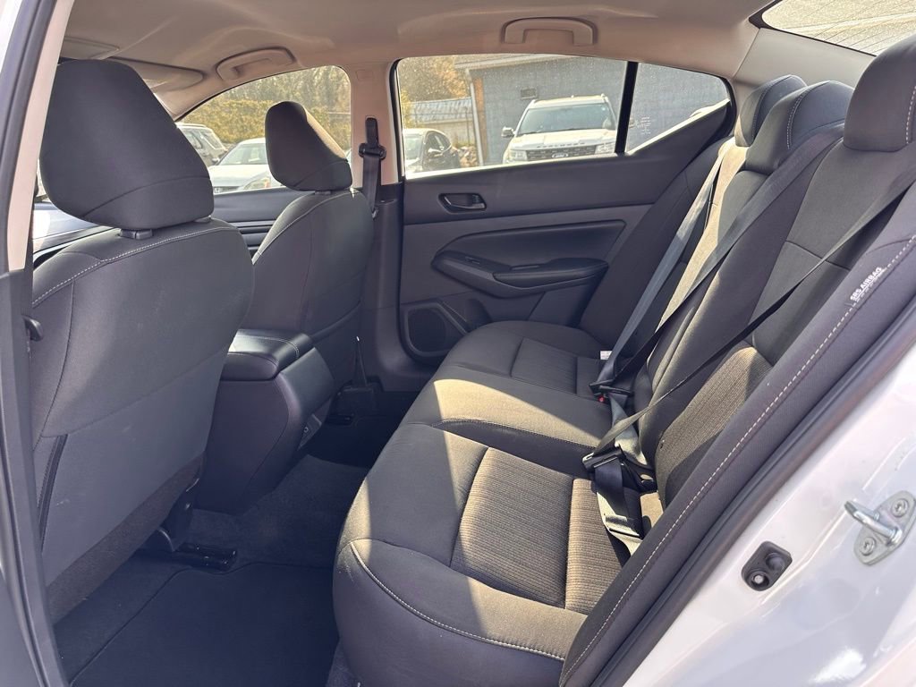 Used 2025 Nissan Altima 2.5 SV image 21