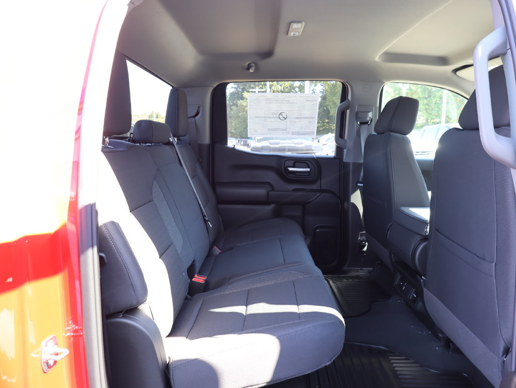 New 2026 Chevrolet Silverado 1500 Custom w/ Turbomax Blackout Package AWD/4WD image 35