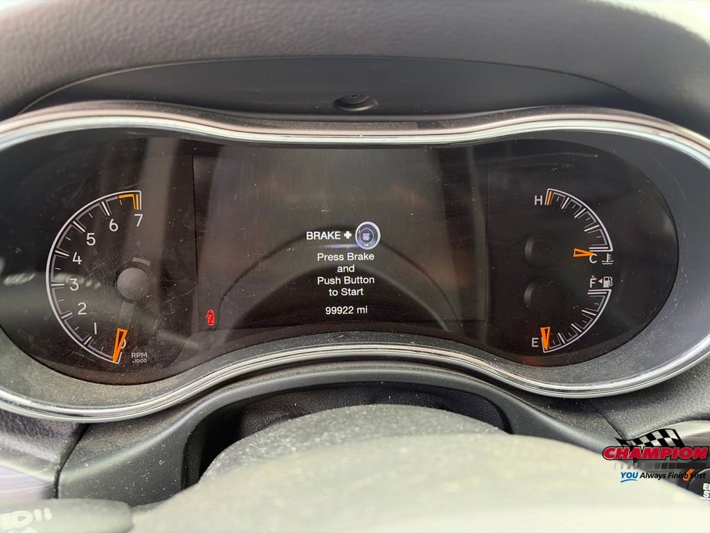 Used 2019 Jeep Grand Cherokee Limited AWD/4WD image 10