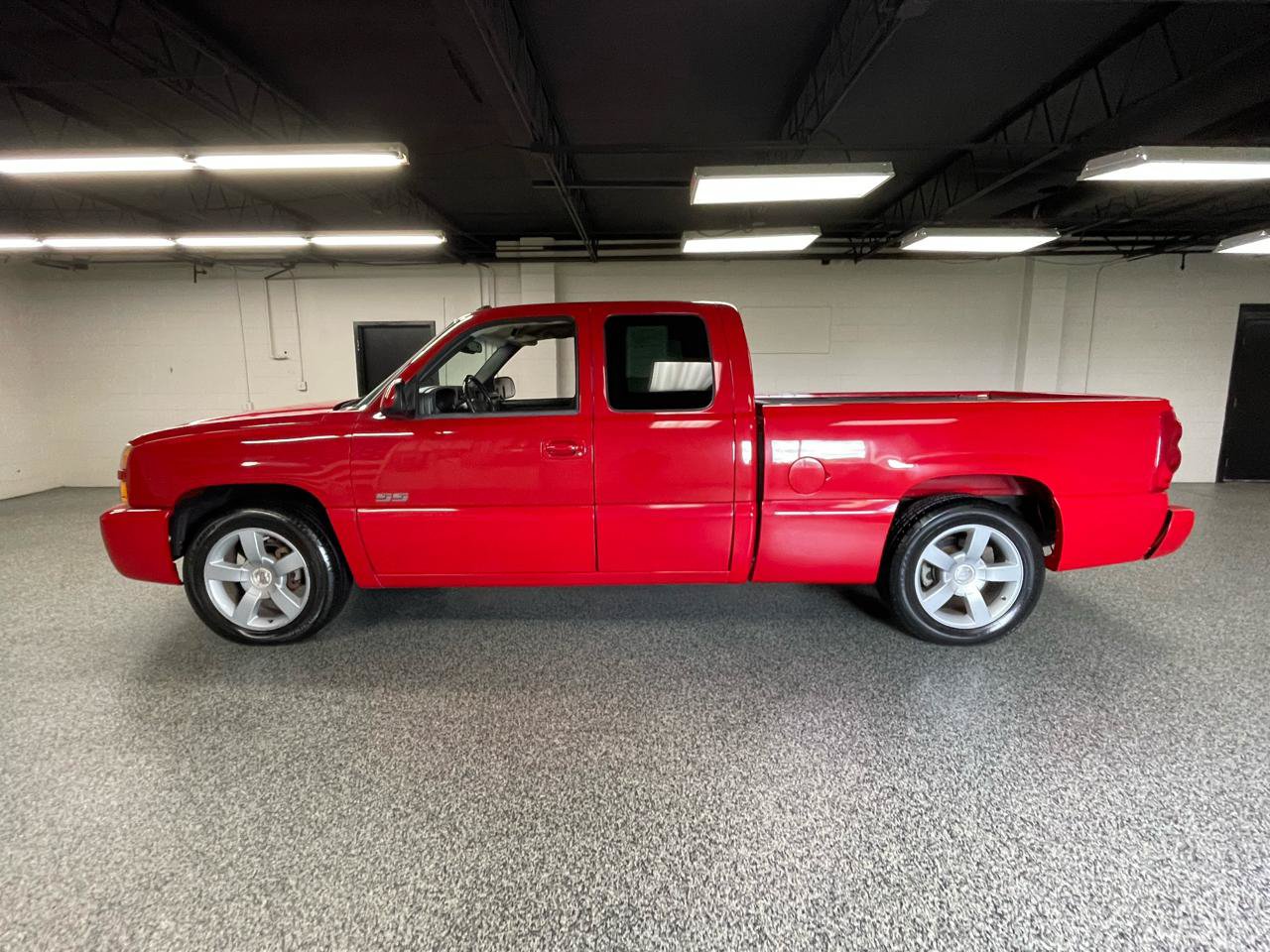 Used 2003 Chevrolet Silverado 1500 SS AWD/4WD image 13